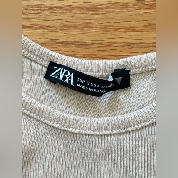 Zara Women’s S Small Cream Ribbed Tank Top Sleeveless Stretch Cropped Crop Crew - Picture 2 of 6